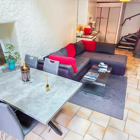 Apartamento Au 26bis, 2 Montreux, 1 Niveau 0 Et Un Autre Duplex Niveau 1 Et 2, 15 Minutes A Pieds Du Centre De Montreux, Leman, Ideal Pour Balades En Ville, Montagne, Festivals, Casino, Plages, Ski, Fredy Mercury, Marche De *