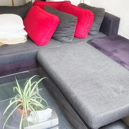 Au 26bis, 2 Montreux, 1 Niveau 0 Et Un Autre Duplex Niveau 1 Et 2, 15 Minutes A Pieds Du Centre De Montreux, Leman, Ideal Pour Balades En Ville, Montagne, Festivals, Casino, Plages, Ski, Fredy Mercury, Marche De Apartmán Montreux