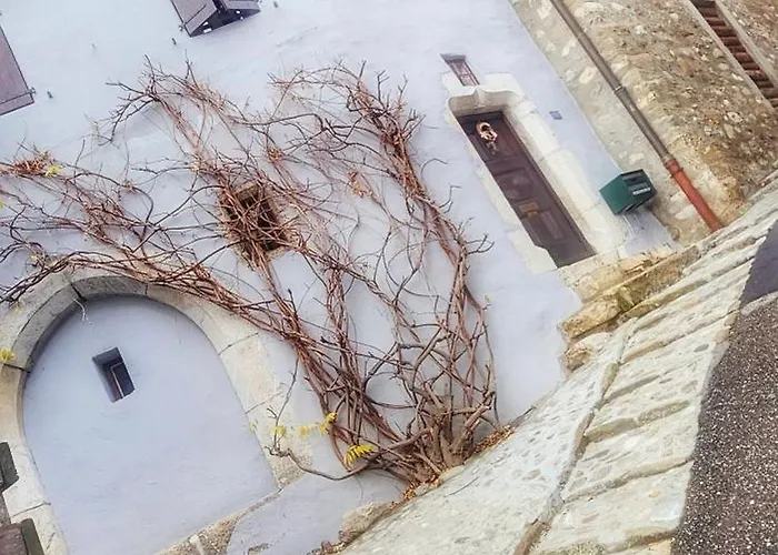 Au 26bis, 2 Montreux, 1 Niveau 0 Et Un Autre Duplex Niveau 1 Et 2, 15 Minutes A Pieds Du Centre De Montreux, Leman, Ideal Pour Balades En Ville, Montagne, Festivals, Casino, Plages, Ski, Fredy Mercury, Marche De Apartament Montreux