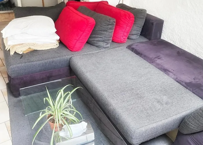 Au 26bis, 2 Montreux, 1 Niveau 0 Et Un Autre Duplex Niveau 1 Et 2, 15 Minutes A Pieds Du Centre De Montreux, Leman, Ideal Pour Balades En Ville, Montagne, Festivals, Casino, Plages, Ski, Fredy Mercury, Marche De Apartment Montreux