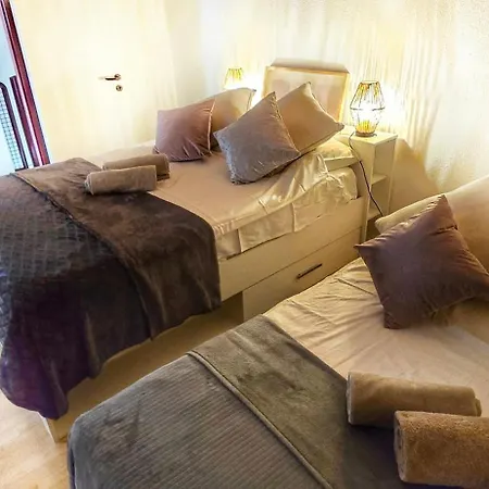 Au 26bis, 2 Montreux, 1 Niveau 0 Et Un Autre Duplex Niveau 1 Et 2, 15 Minutes A Pieds Du Centre De Montreux, Leman, Ideal Pour Balades En Ville, Montagne, Festivals, Casino, Plages, Ski, Fredy Mercury, Marche De * モントルー